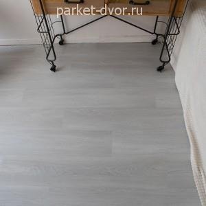 Виниловый SPC ламинат Vinilpol 8855-EIR Дуб Равенна