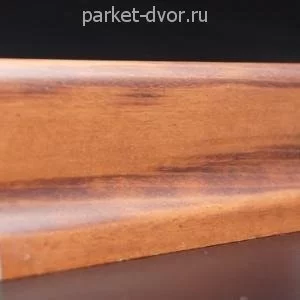 Плинтус Ribadao из массива дерева Тигровое дерево 14х90 мм (пог. м)