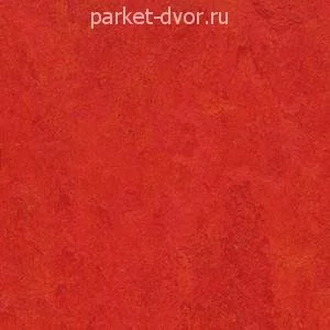 Виниловый ламинат Forbo Marmoleum Click 300х300 333131 Scarlet