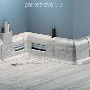 Плинтус Cezar Premium 196 59 мм (пог. м)