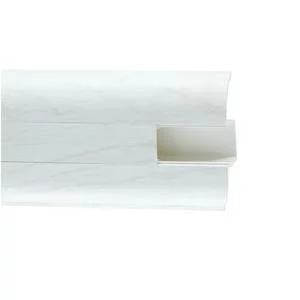 Плинтус пластиковый Winart 828 Дуб Эверест 22х58 мм (пог. м)