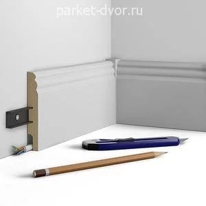 Соединительный столбик для плинтуса CosCa Artiva 18х18х134 мм