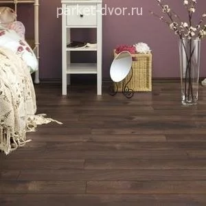 Ламинат Kronotex Amazone D4766 Дуб Тёмный Петерсон